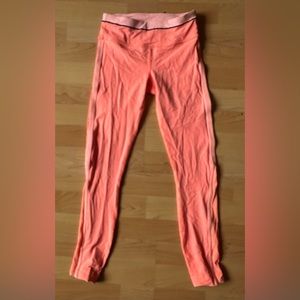 Pink Lululemon tights